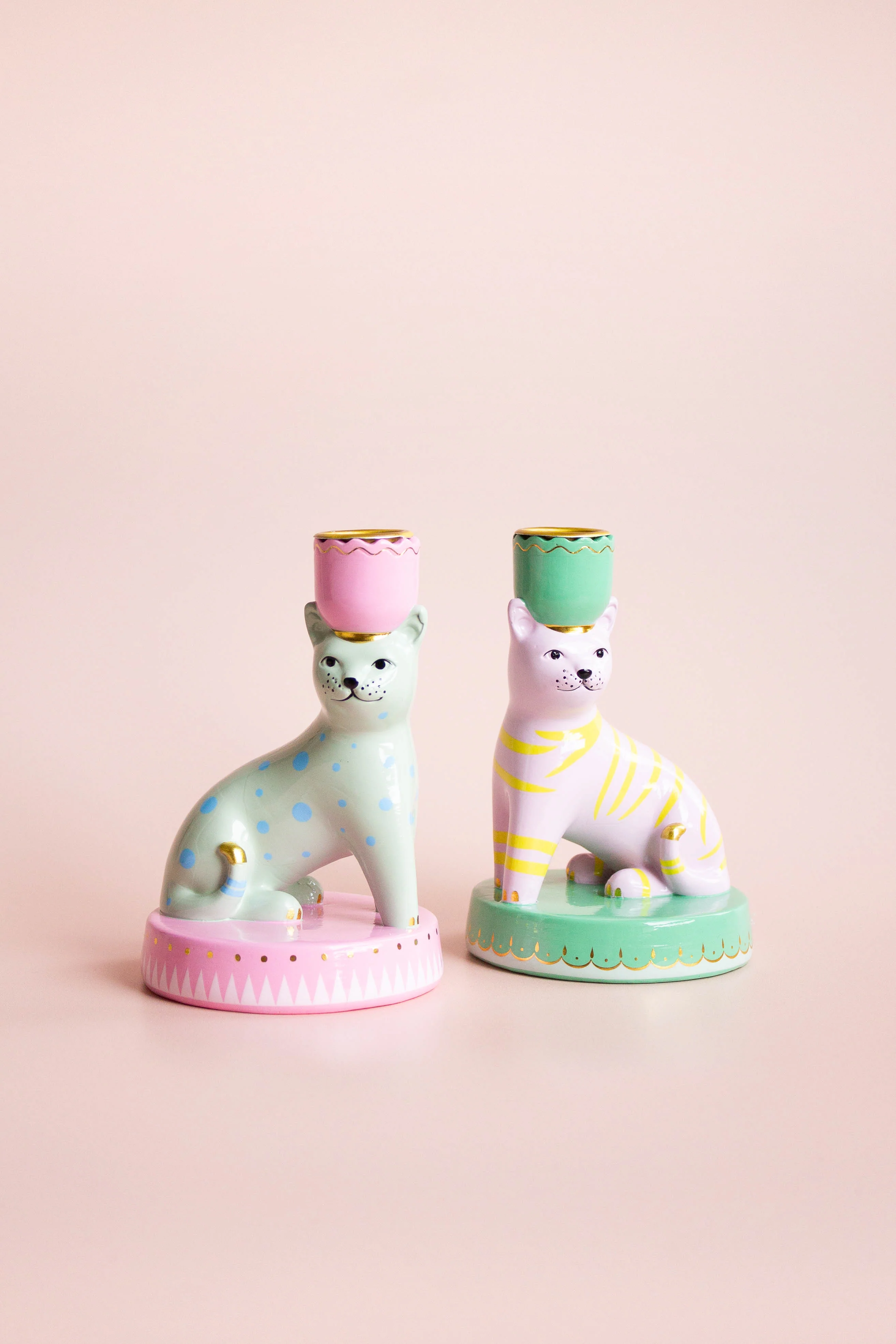 Yvonne Ellen Animal Candlestick Holder - Set of 2 Yvonne Ellen Animal Candlestick Holder - Set of 2