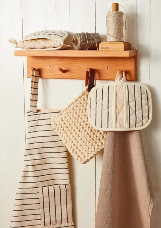 Redecker Apron Beige Stripe Redecker Apron Beige Stripe