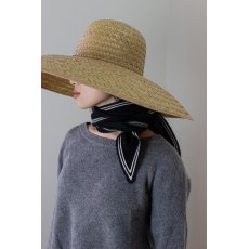 Oats & Rice Bronte Spindle-shaped Knitted Cashmere Scarf Ebony Black Oats & Rice Bronte Spindle-shaped Knitted Cashmere Scarf Ebony Black