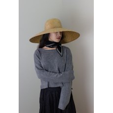 Oats & Rice Bronte Spindle-shaped Knitted Cashmere Scarf Ebony Black Oats & Rice Bronte Spindle-shaped Knitted Cashmere Scarf Ebony Black