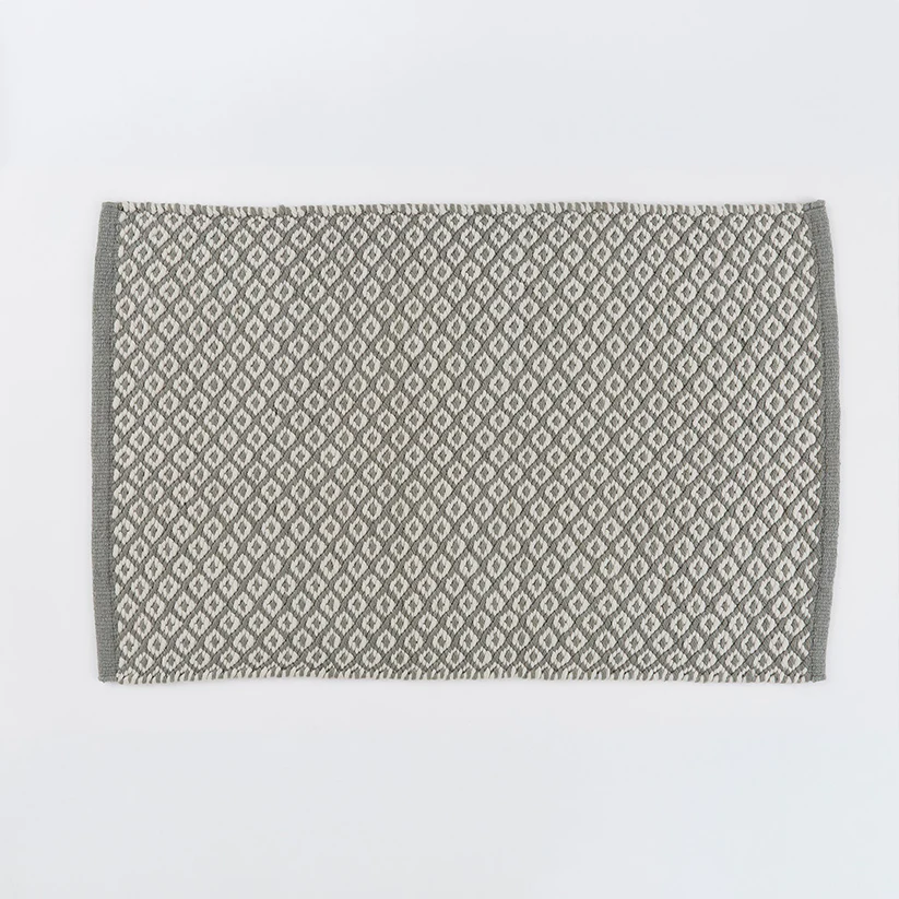 Weaver Green Thistle Rug Dove Grey 90x60cm Weaver Green Thistle Rug Dove Grey 90x60cm