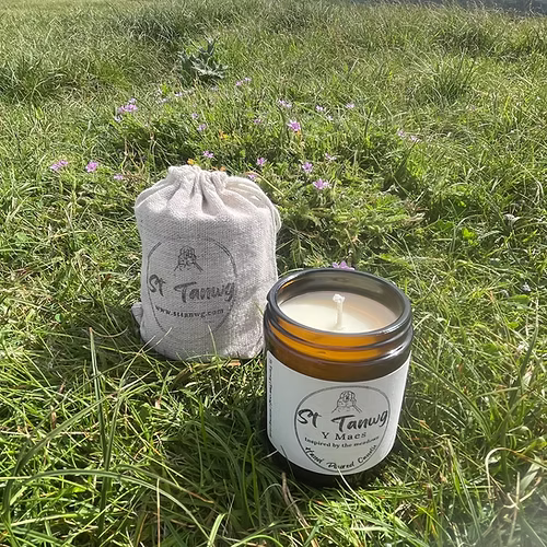 St Tanwg Candle - Y Maes St Tanwg Candle - Y Maes