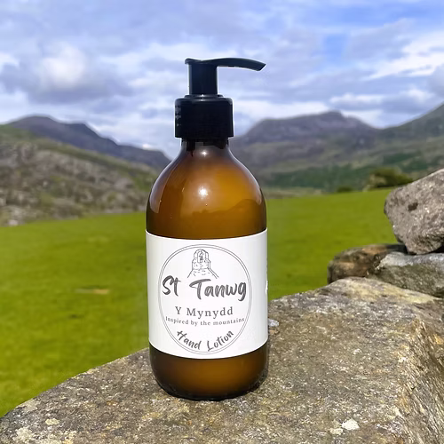 St Tanwg Hand Lotion - Y Mynydd St Tanwg Hand Lotion - Y Mynydd