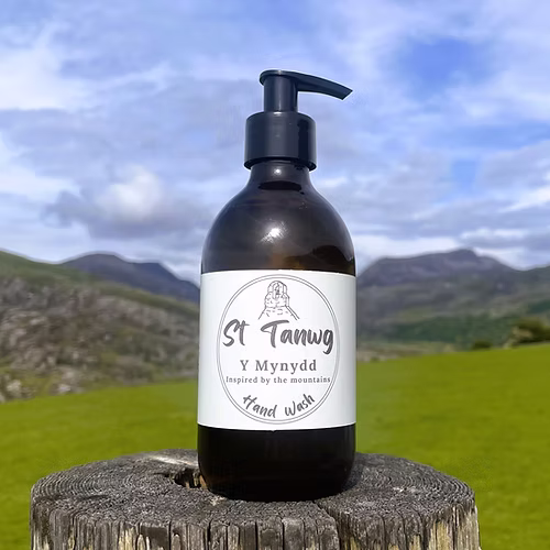 St Tanwg Hand Wash - Y Mynydd St Tanwg Hand Wash - Y Mynydd