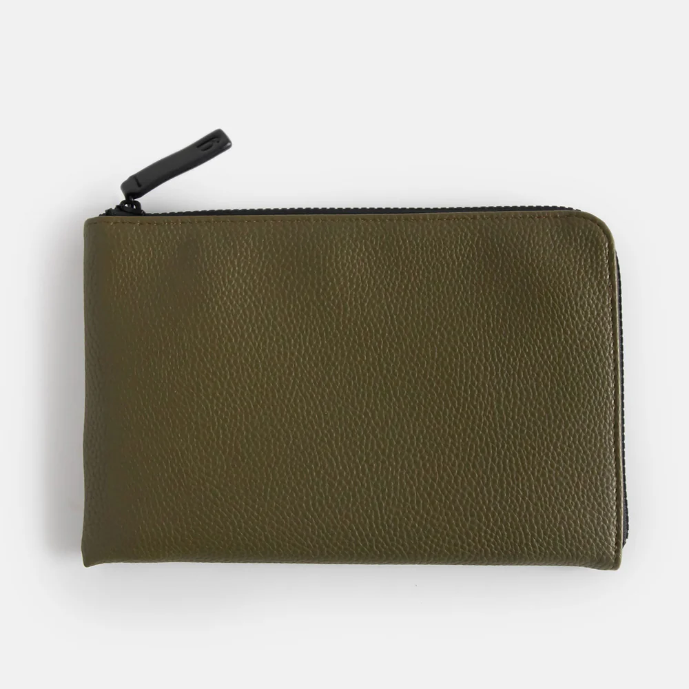 Caroline Gardner Green Travel Wallet Caroline Gardner Green Travel Wallet