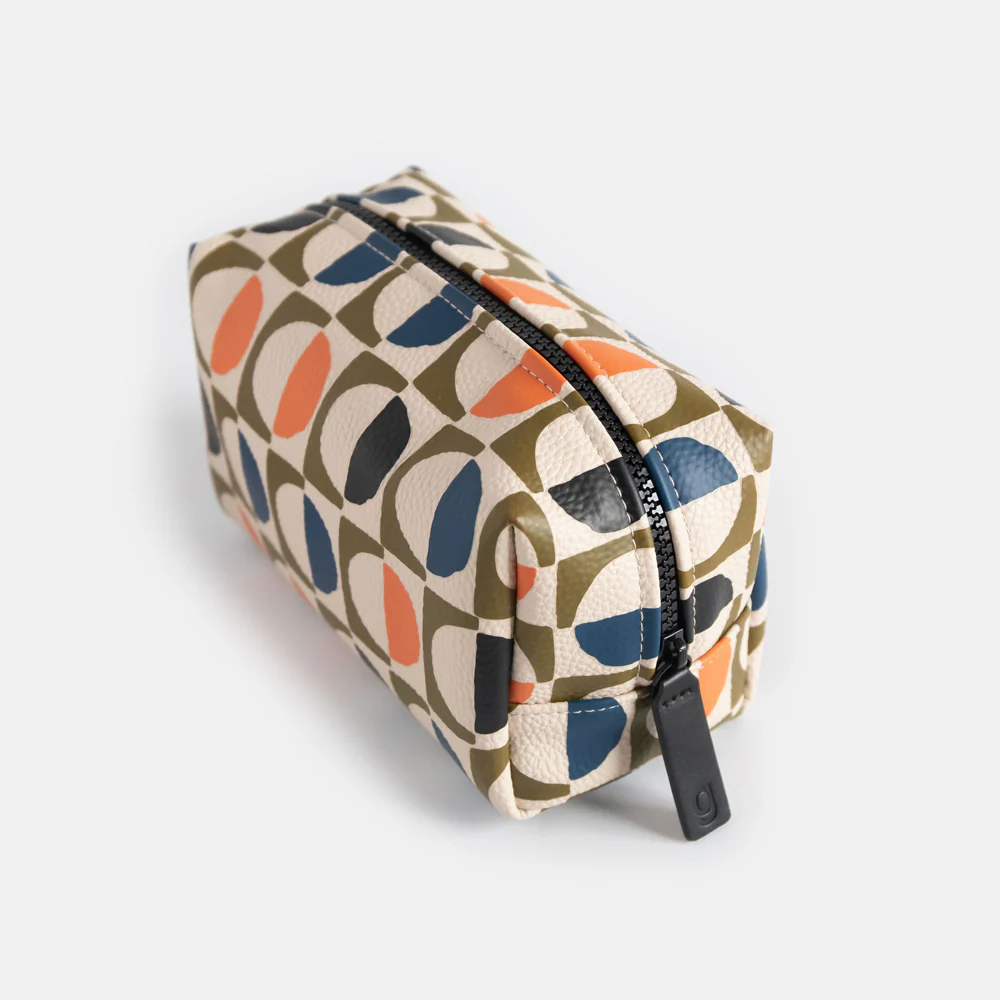 Caroline Gardener Geo Circles Wash Bag Caroline Gardener Geo Circles Wash Bag