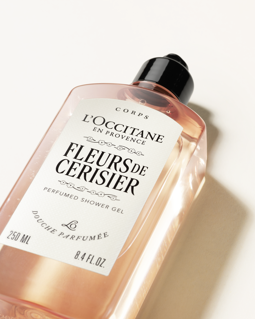 L'Occitane Fleurs De Cerisier Perfumed Shower Gel 250ml L'Occitane Fleurs De Cerisier Perfumed Shower Gel 250ml