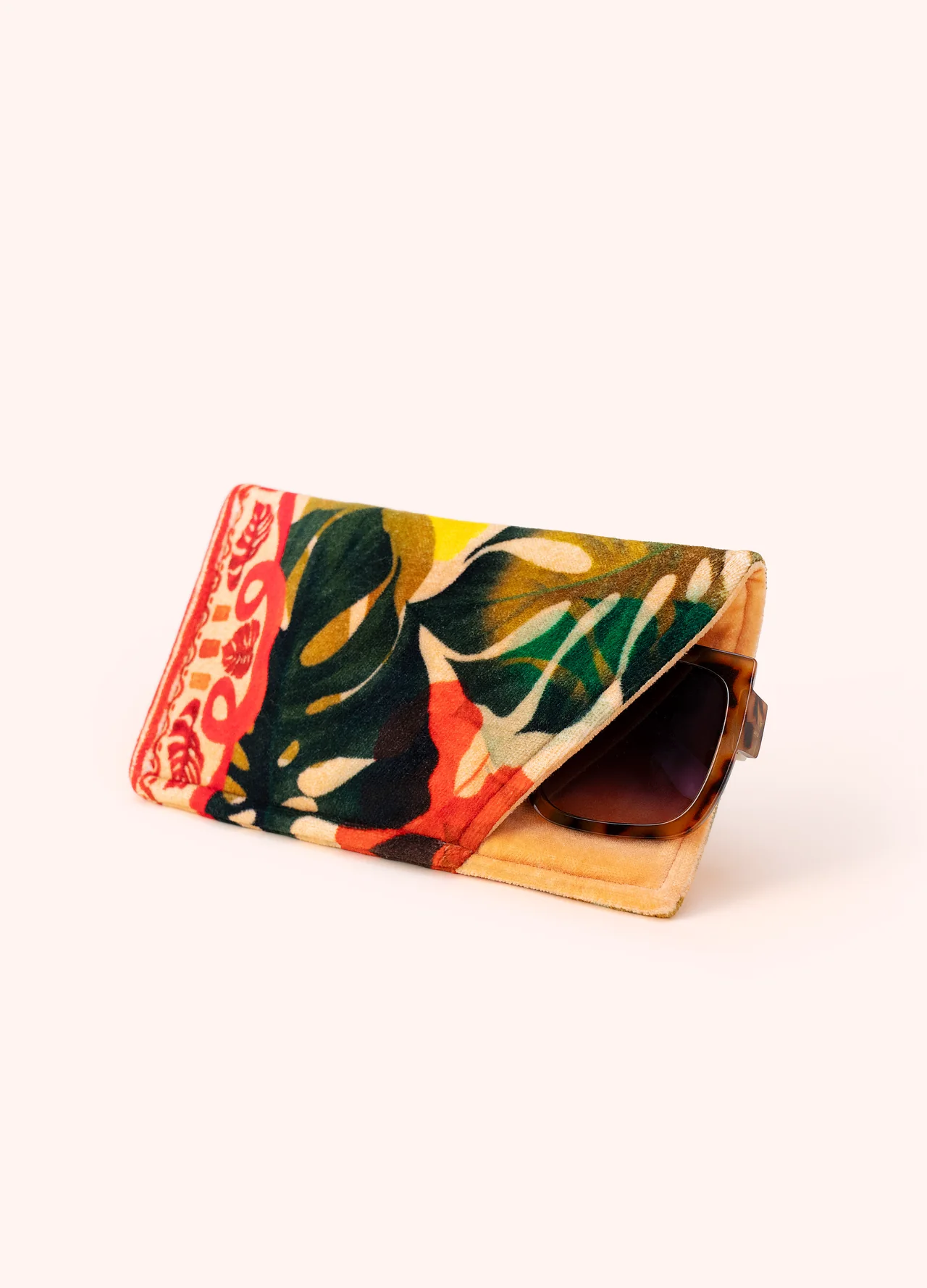 Powder Velvet Sunglasses Pouch - Exotic Leaves Powder Velvet Sunglasses Pouch - Exotic Leaves