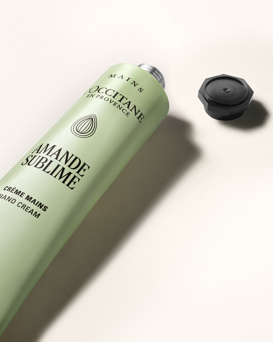 L'Occitane Almond (Amande) Hand Cream 75ml L'Occitane Almond (Amande) Hand Cream 75ml