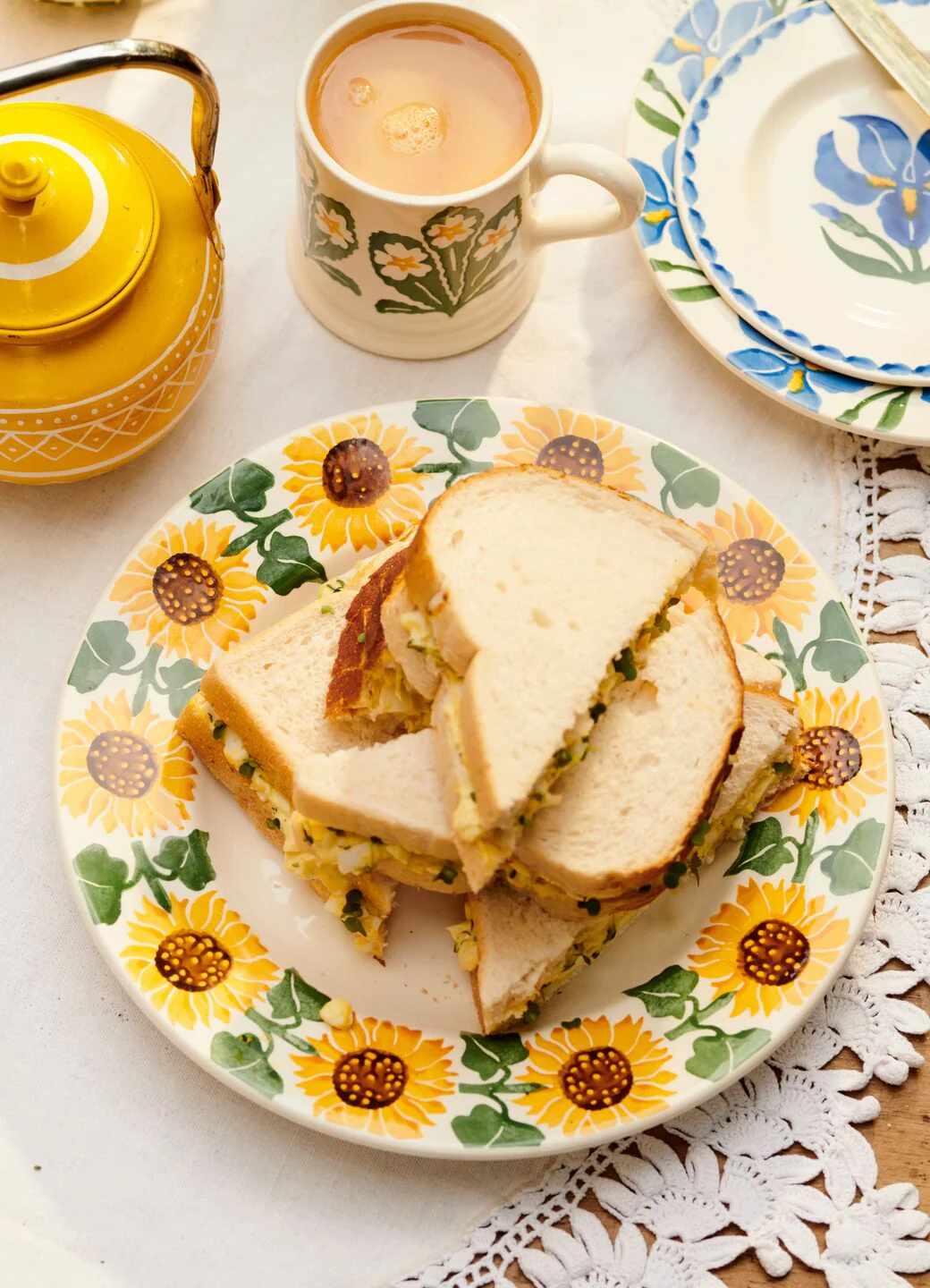 Emma Bridgewater Sunflower Large Dinner Plate 10.5 Inch Emma Bridgewater Sunflower Large Dinner Plate 10.5 Inch