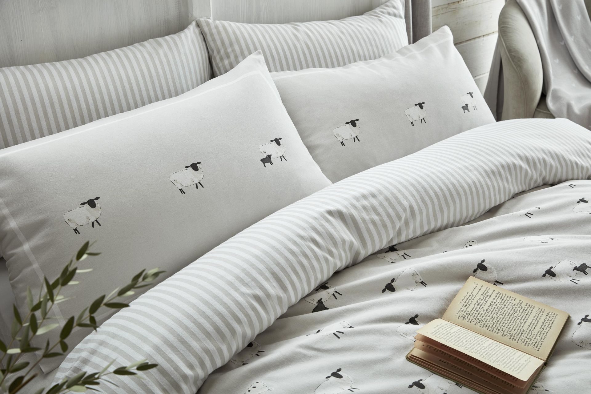 Sophie Allport Sheep Duvet Set | Buy Online Here - Portmeirion Online