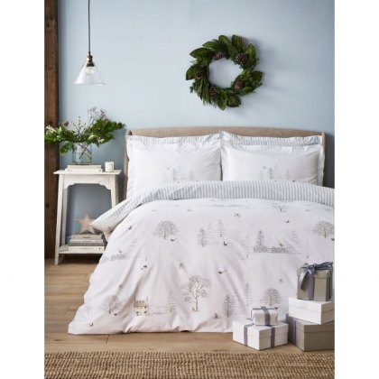 Christmas Clothing & Bedding