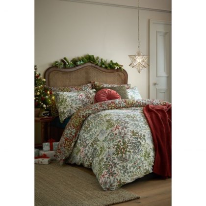 Christmas Clothing & Bedding