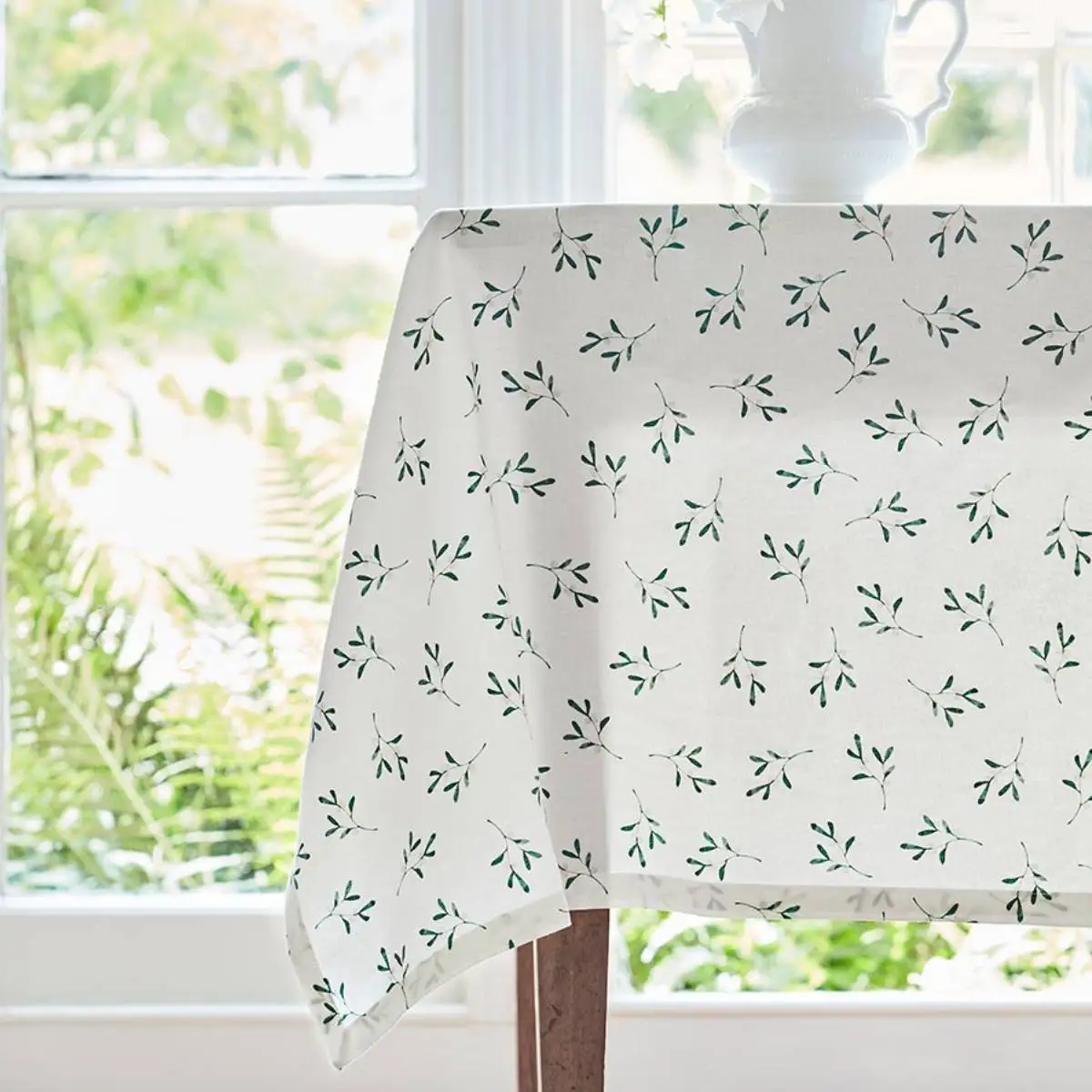 Sophie Conran Mistletoe Tablecloth Sophie Conran Mistletoe Tablecloth