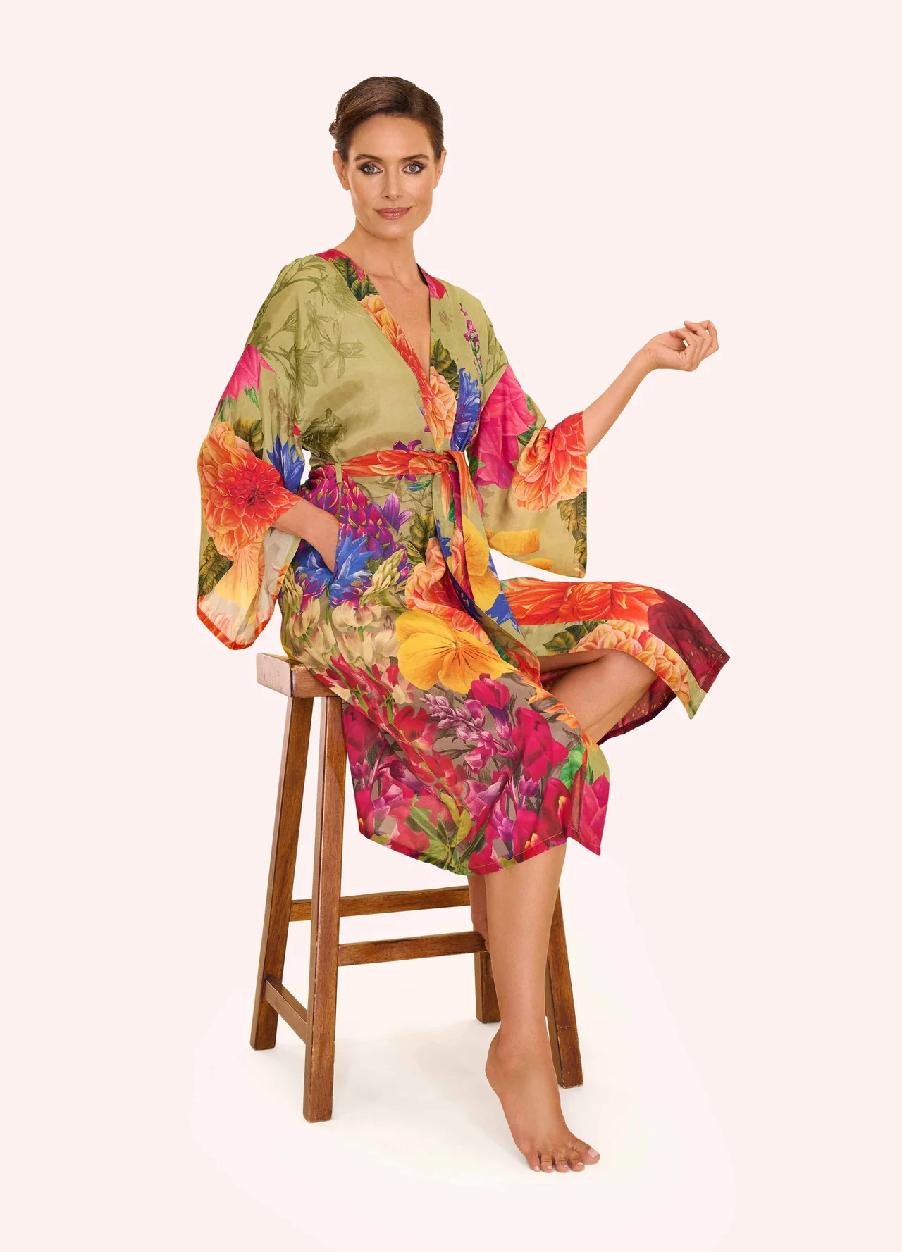 Powder Kimono Gown - Bountiful Blooms