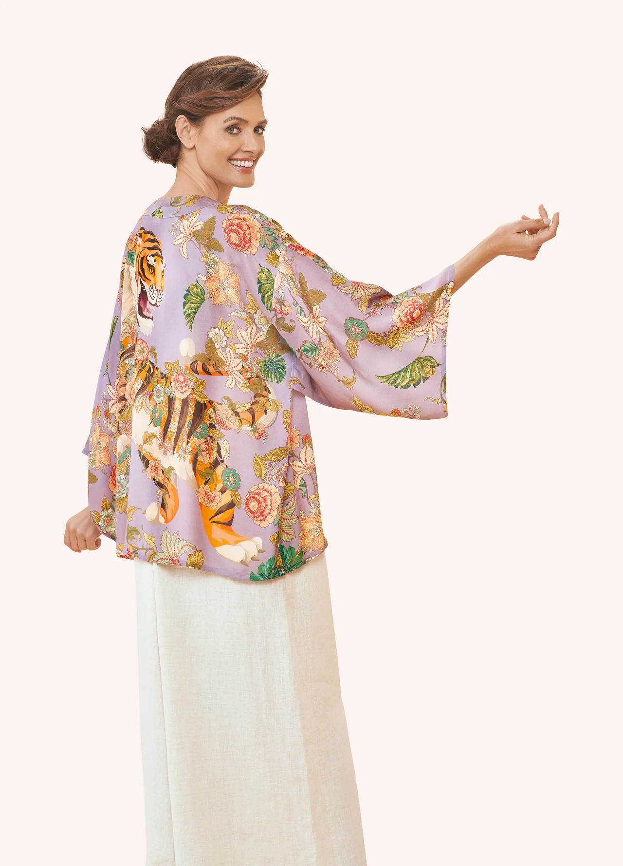 Powder Kimono Jacket - Prancing Tiger