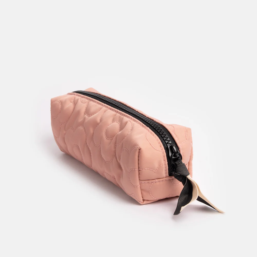 Caroline Gardner Pink Flower Quilt Zip Case Caroline Gardner Pink Flower Quilt Zip Case