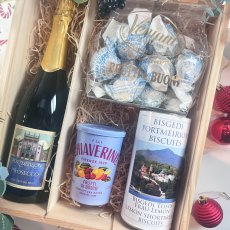 Portmeirion Fizz & Sweet Treats Hamper Box Portmeirion Fizz & Sweet Treats Hamper Box