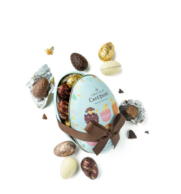 Caffe Tasse Egg Tin with 12 Assorted Praline Chocolate Eggs 144g