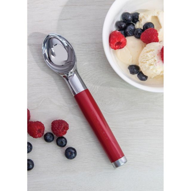 KitchenAid Ice Cream Scoop Core Almond White