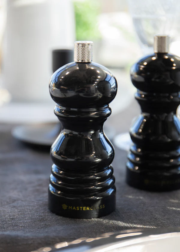 Masterclass Capstan Salt or Pepper Mill - Black