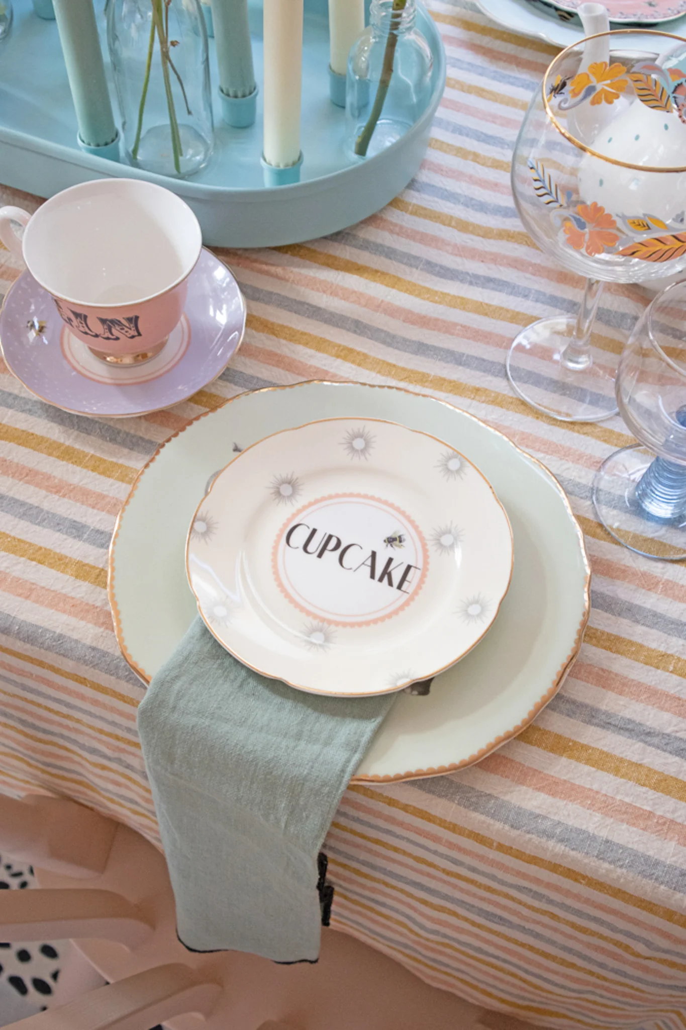 Yvonne Ellen Cheeky Cake Plates Set of 4