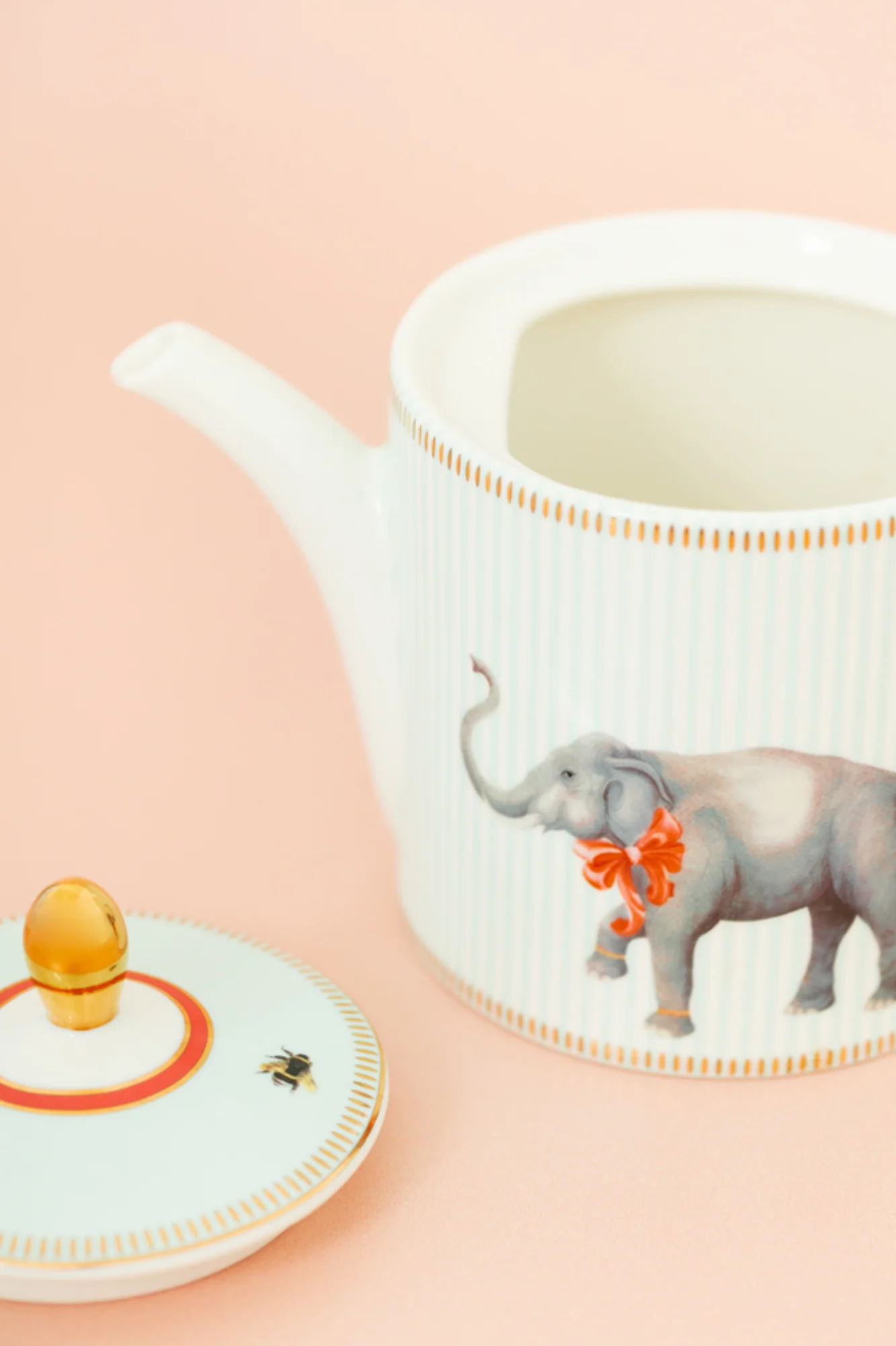 Yvonne Ellen Elephant Small Teapot