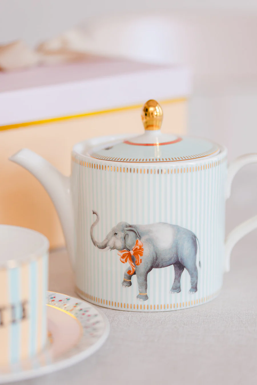 Yvonne Ellen Elephant Small Teapot