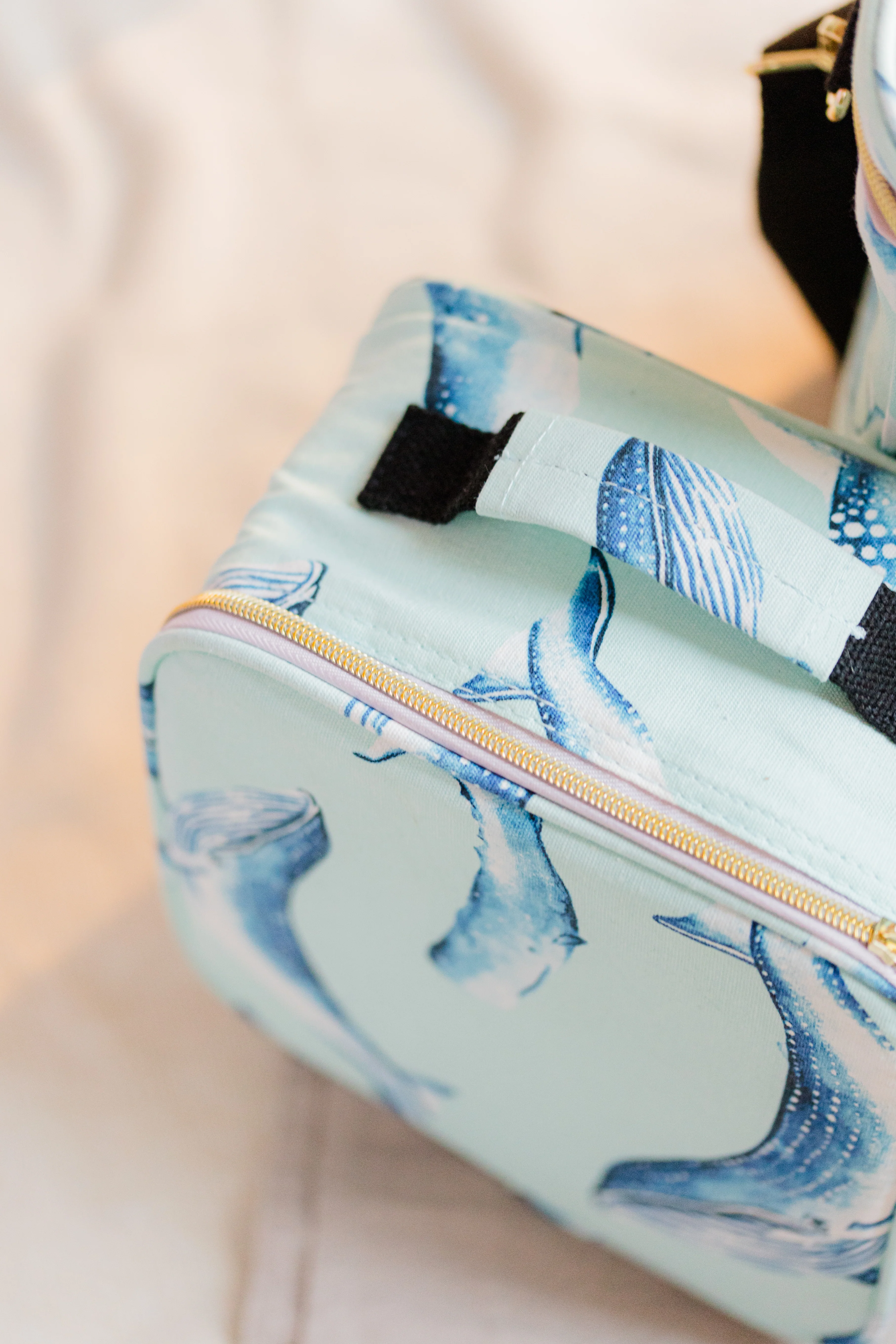 Yvonne Ellen Whale Lunch Bag